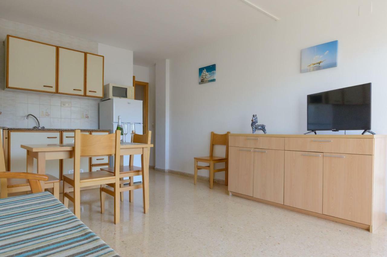 Ferienwohnung Zeus Sant Jordi Salou Exterior foto